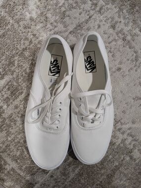 New Without Tags Vans Authentic Canvas Sneakers - White